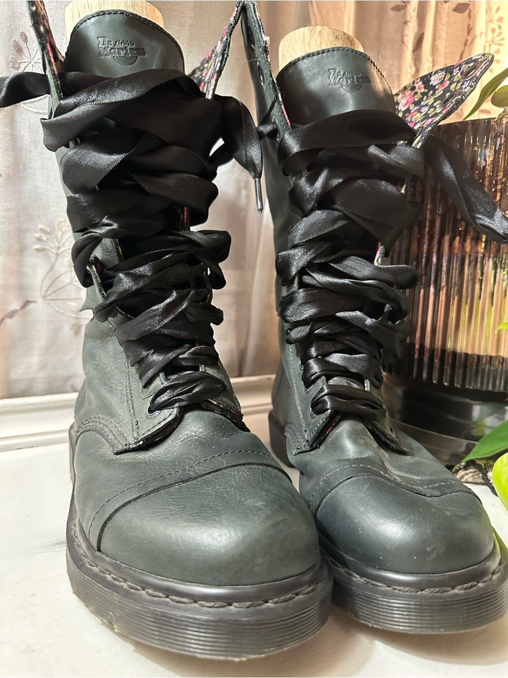 Dr. Martens Green Triumph 1914 Leather Lace-Up Boots with Floral Lining